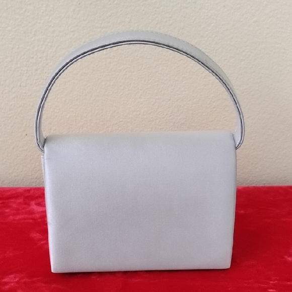 NWOT Elegant  Light Blue Handbag with Gold Accent - Picture 4 of 9